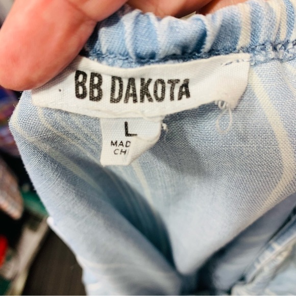 BB Dakota Midi Dress L Chambray Blue White Stripes Tencel Prairie Ruffle Hem - Picture 10 of 11